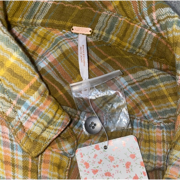 FREE PEOPLE Juniper Ridge Button-Down Shirt Oversized Plaid Crinkled Cotton Top - Picture 7 of 7